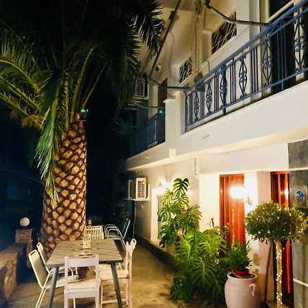 Hotel George Ágios Kírykos 외부 사진