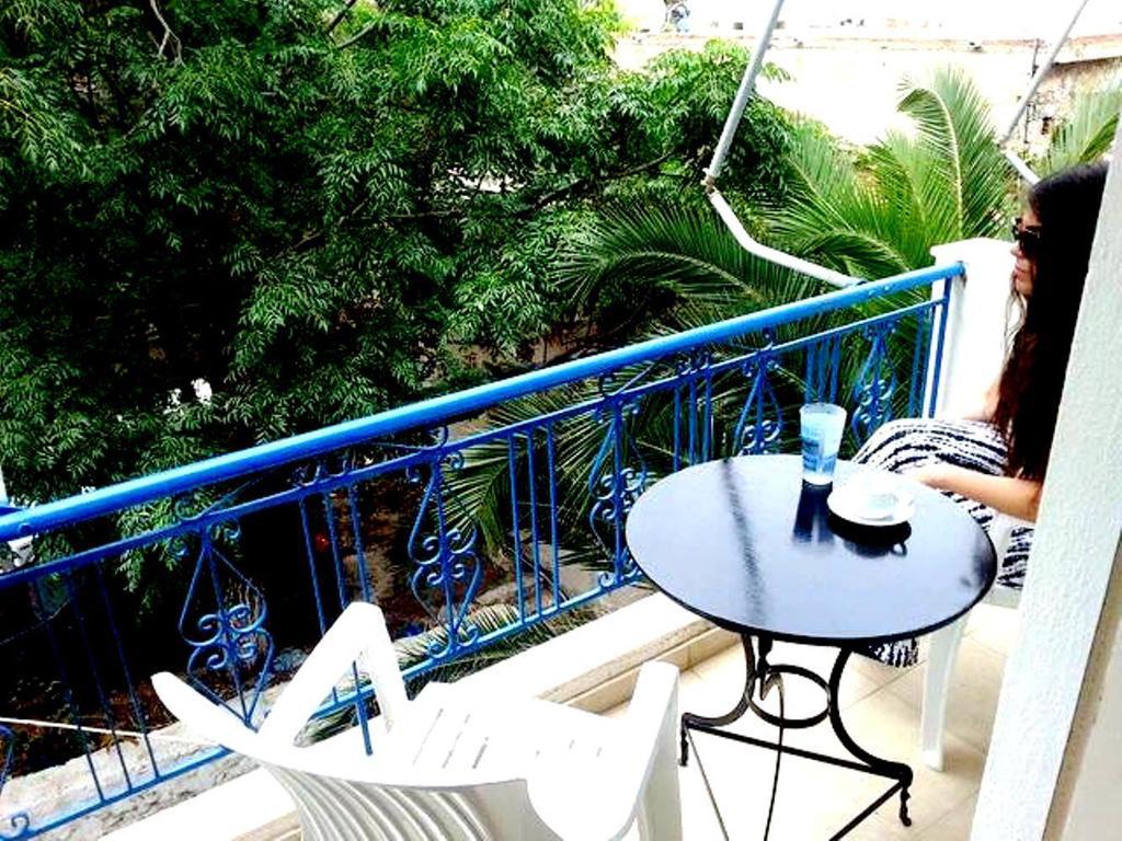 Hotel George Ágios Kírykos 외부 사진