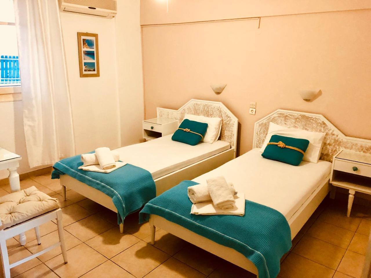 Hotel George Ágios Kírykos 외부 사진