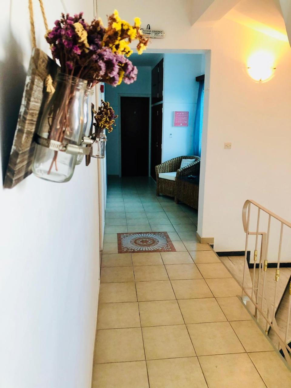 Hotel George Ágios Kírykos 외부 사진