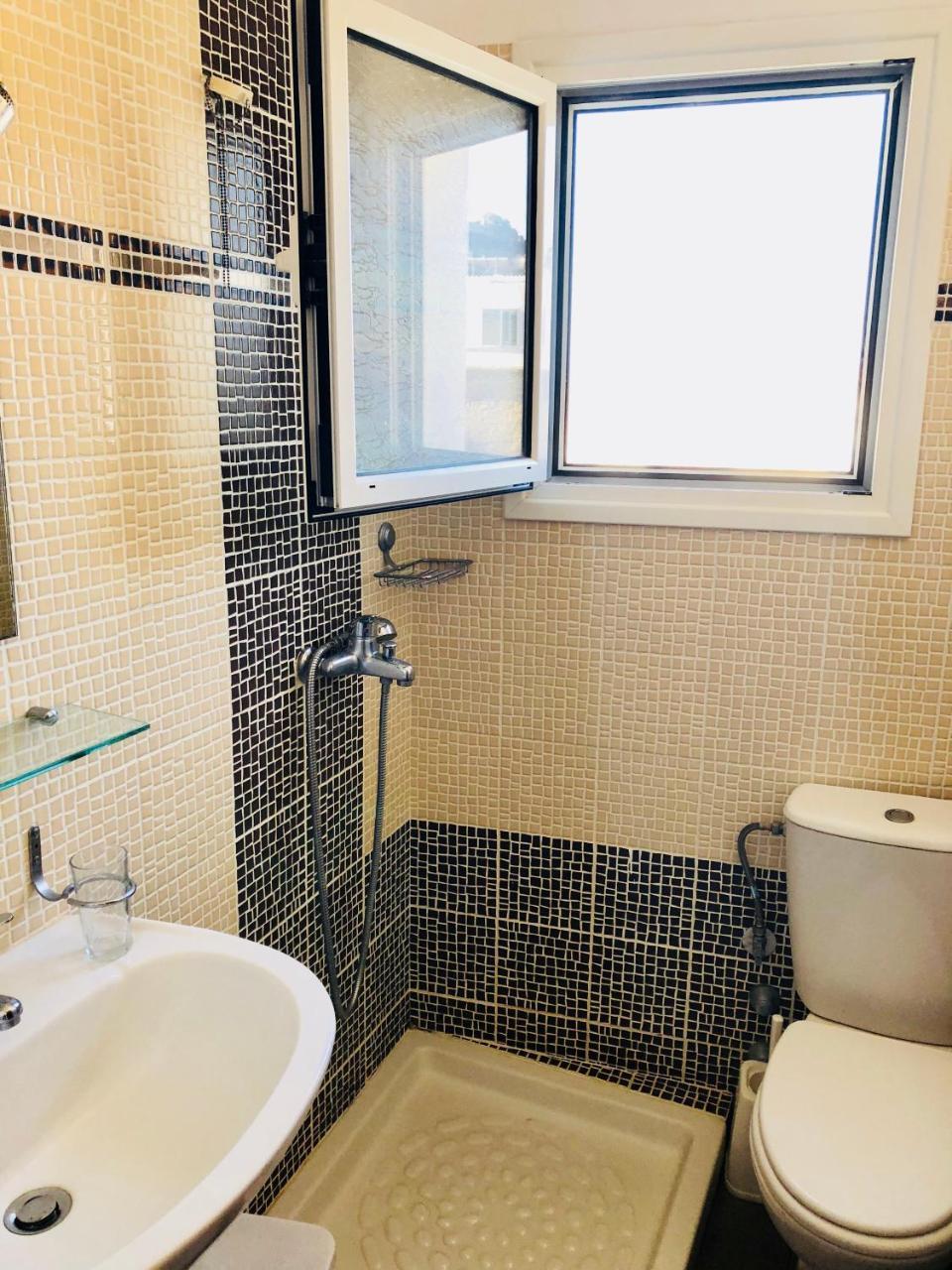 Hotel George Ágios Kírykos 외부 사진